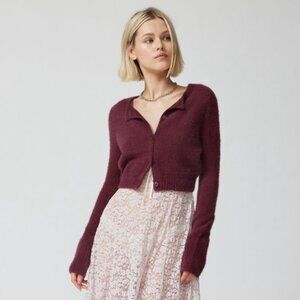 Kimchi Blue Fuzzy‎ Button-Down Cropped Dayna Cardigan NWT Size Small In Maroon